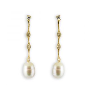 South Sea Pearls earrings yellow gold color 