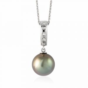 Tahitian pearl pendant white gold and 4 diamonds 
